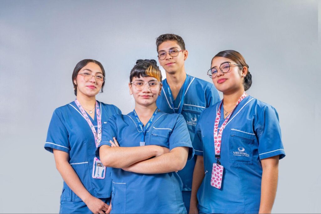 grupo de estudiante