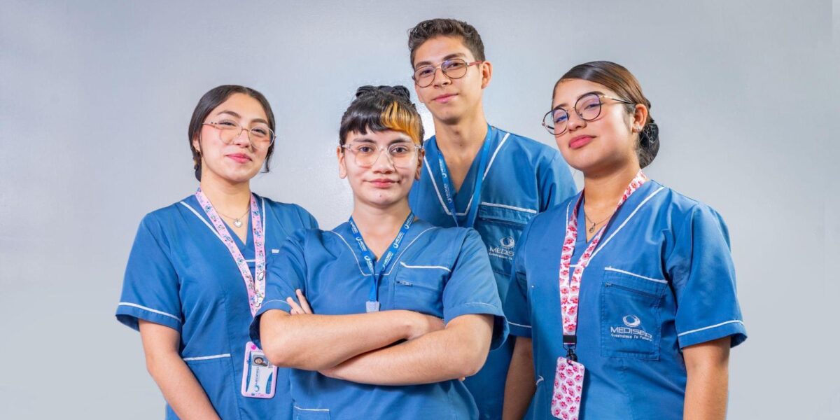 grupo de estudiante